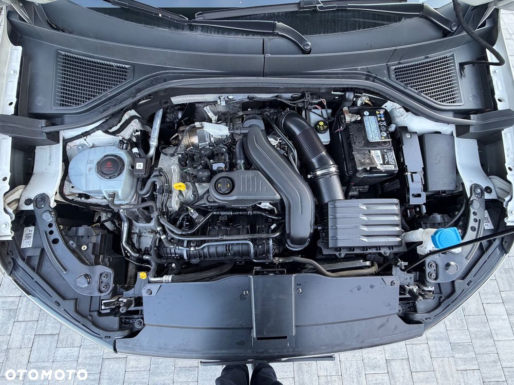 Volkswagen T-Roc 1.5 TSI Life - 36