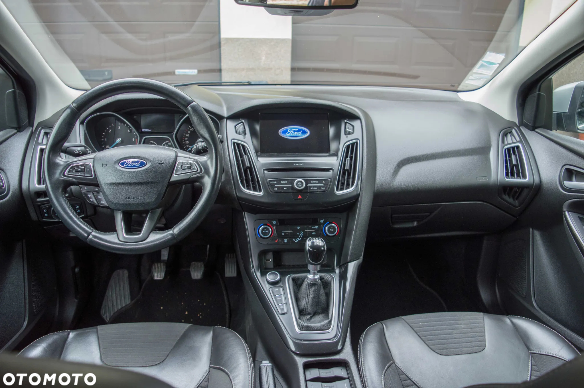 Ford Focus 2.0 TDCi Titanium ASS - 20