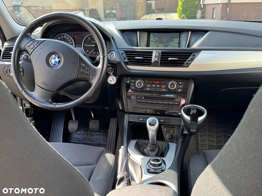 BMW X1 sDrive18d xLine - 7