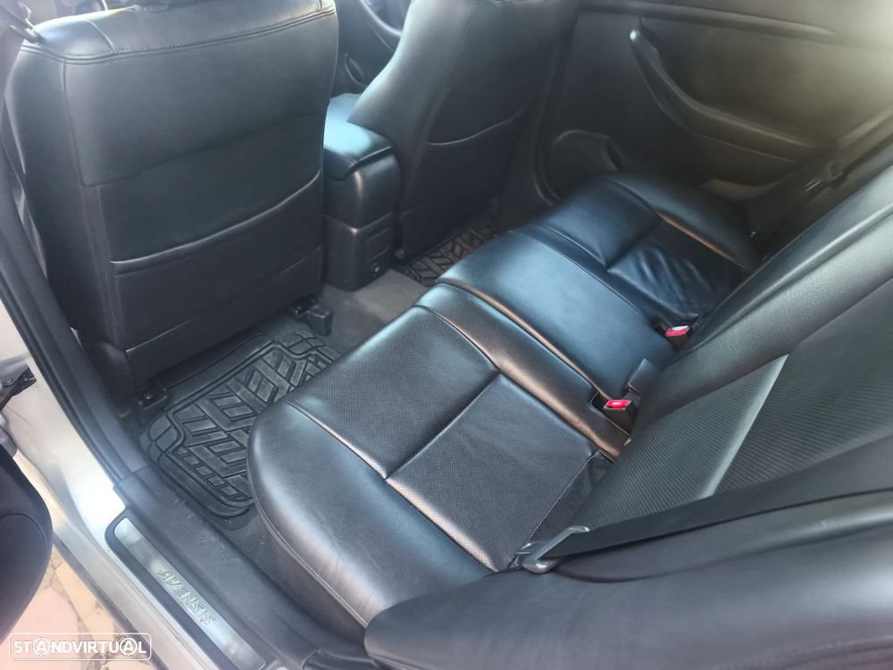 Toyota Avensis SW 2.2 D-4D Sol High P. - 31