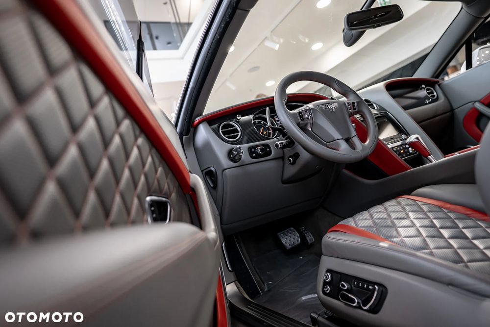 Bentley Continental GT - 24