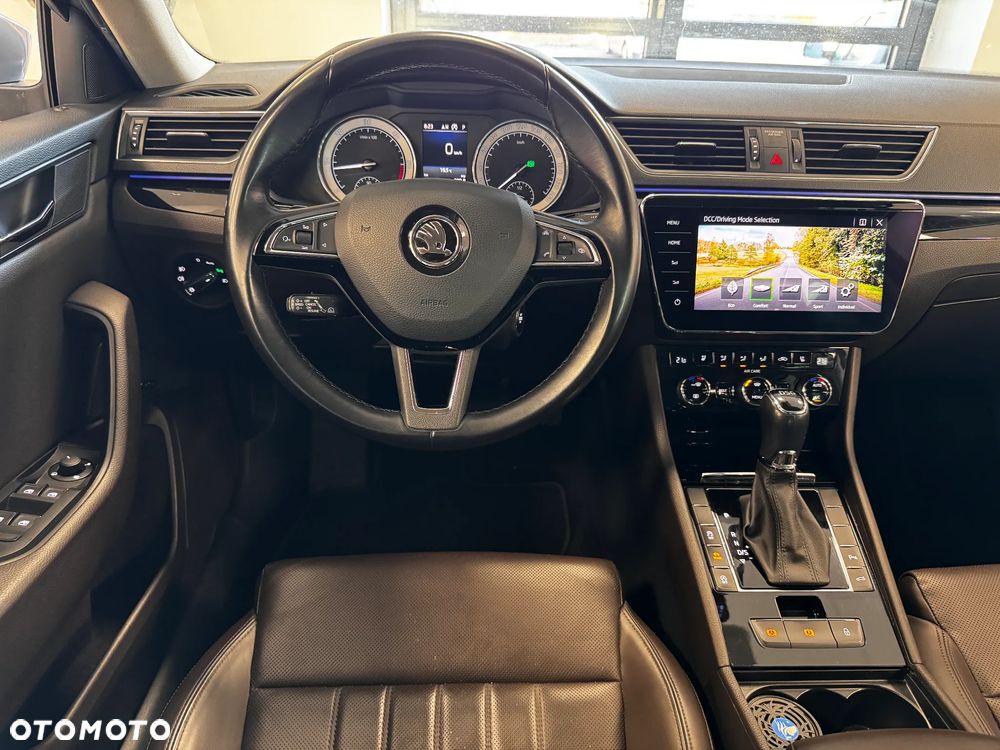 Skoda Superb 2.0 TDI L&K DSG - 13