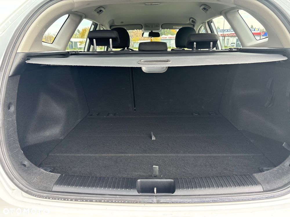 Kia Ceed - 23