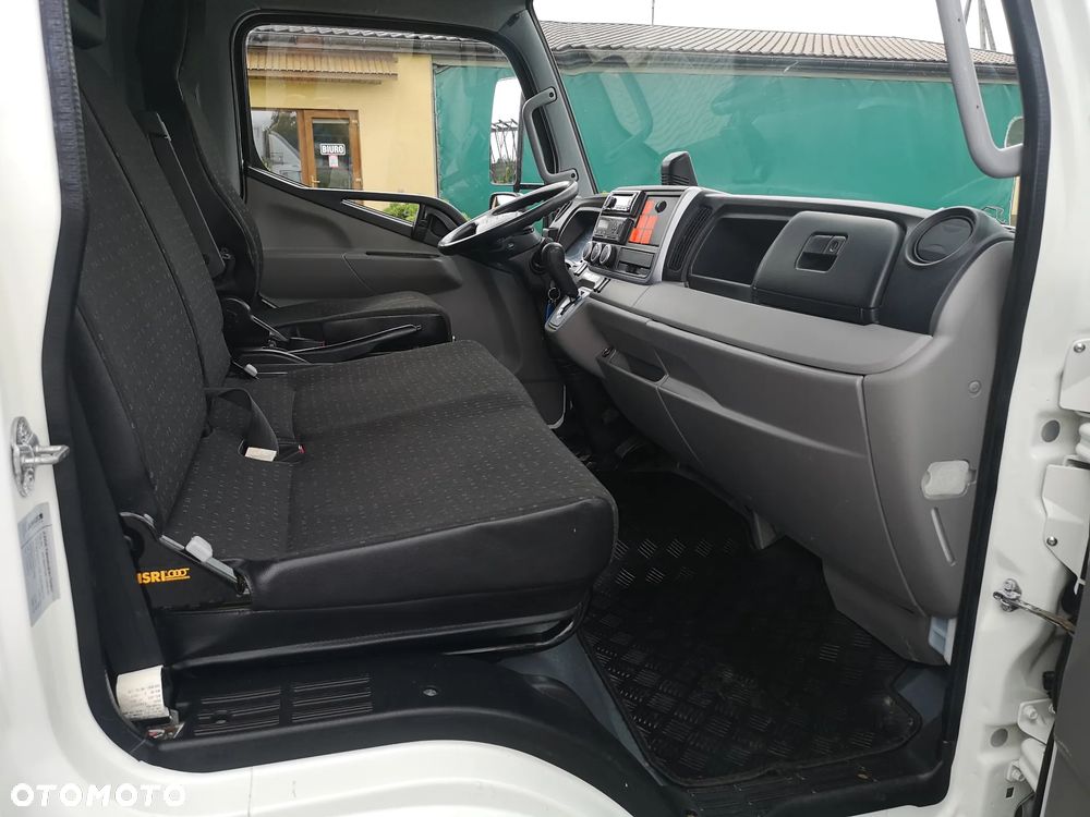 Mitsubishi Fuso Canter 7C18 Kontener + Winda Stan Bardzo Dobry - 24