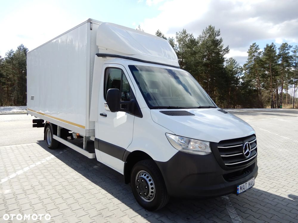 Mercedes-Benz Sprinter 516 CDI 2.2 CDI 163 KM Kontener 4.91 Cm 10 E.Palet Super Lekki ALUVAN DMC 3500 Kg 705 Kg Ładowność Tempomat Asystent Pasa Ruchu Stan Auta Jak Nowy UNIKAT - 7