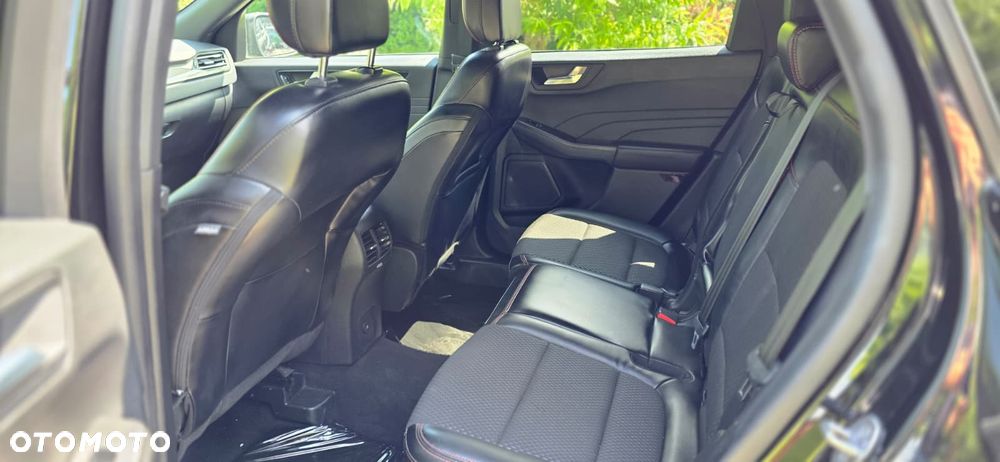 Ford Kuga - 16