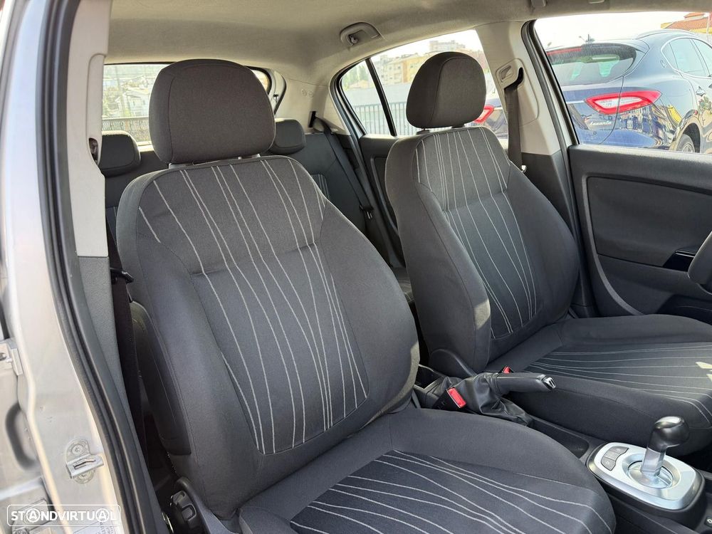 Opel Corsa 1.2 Enjoy Easytronic - 17