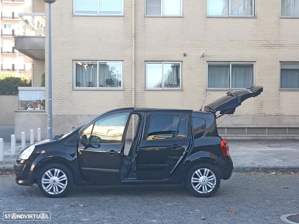 Renault Modus 1.2 TCE Dynamique S - 2