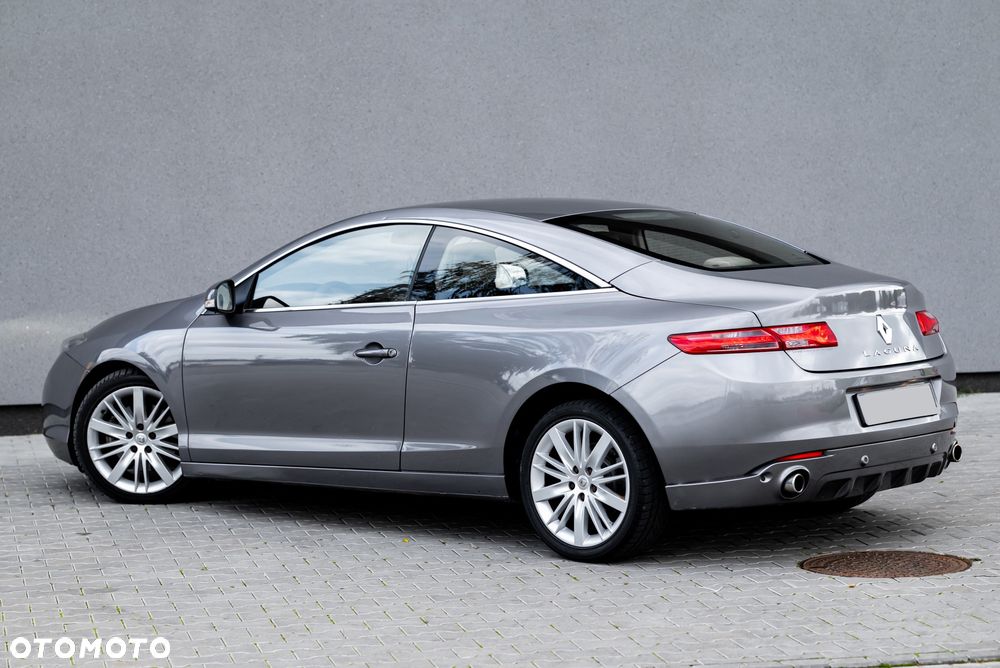 Renault Laguna V6 dCi 235 FAP GT - 14