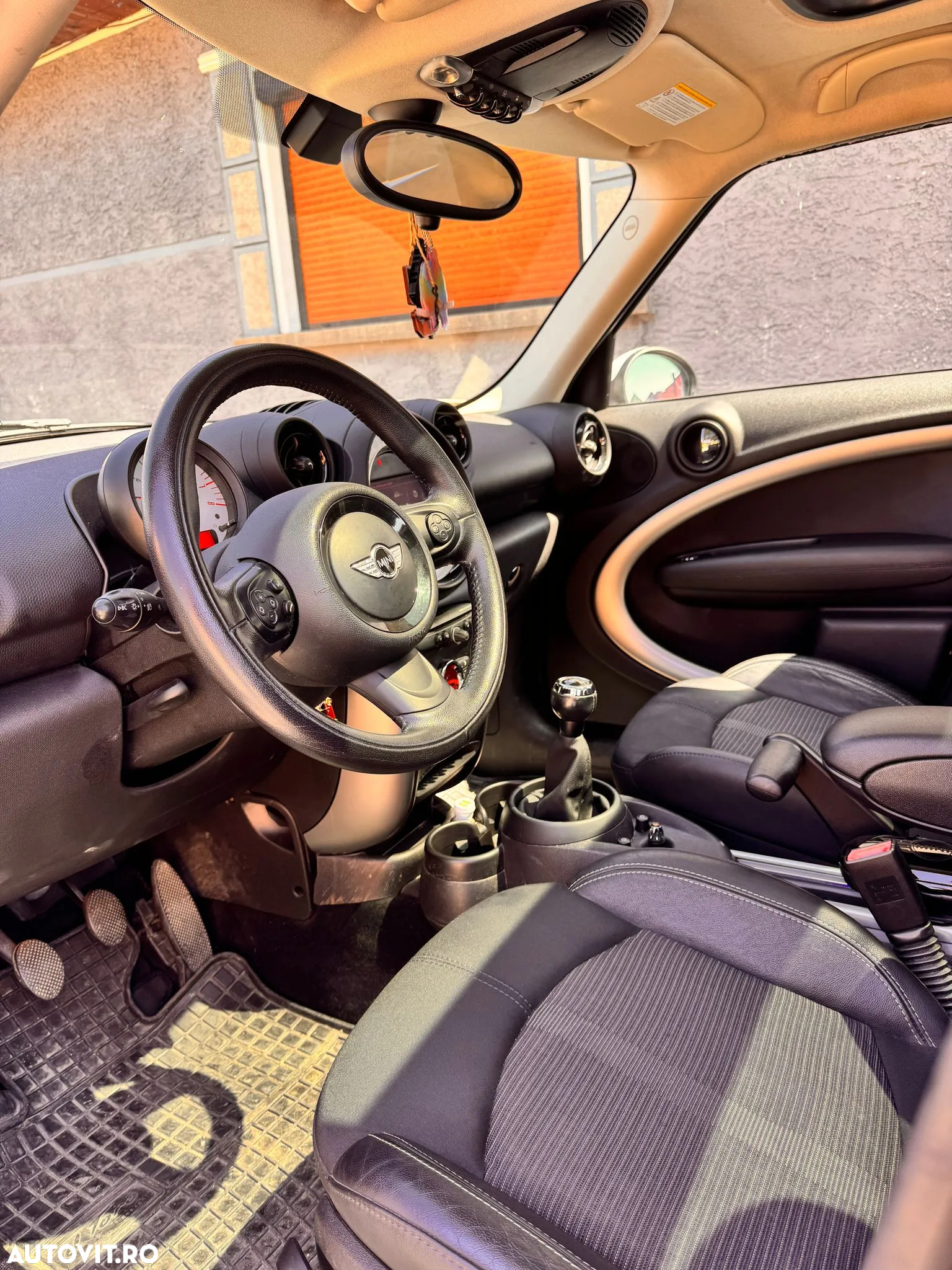 Mini Cooper Standard - 5