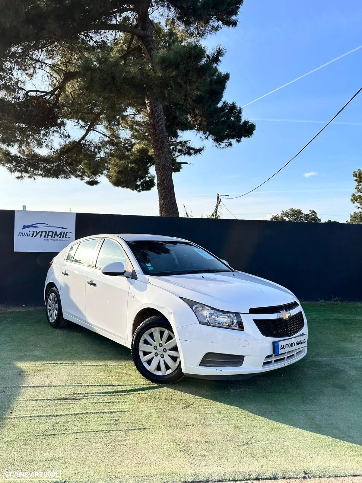 Chevrolet Cruze 1.6 LS - 1