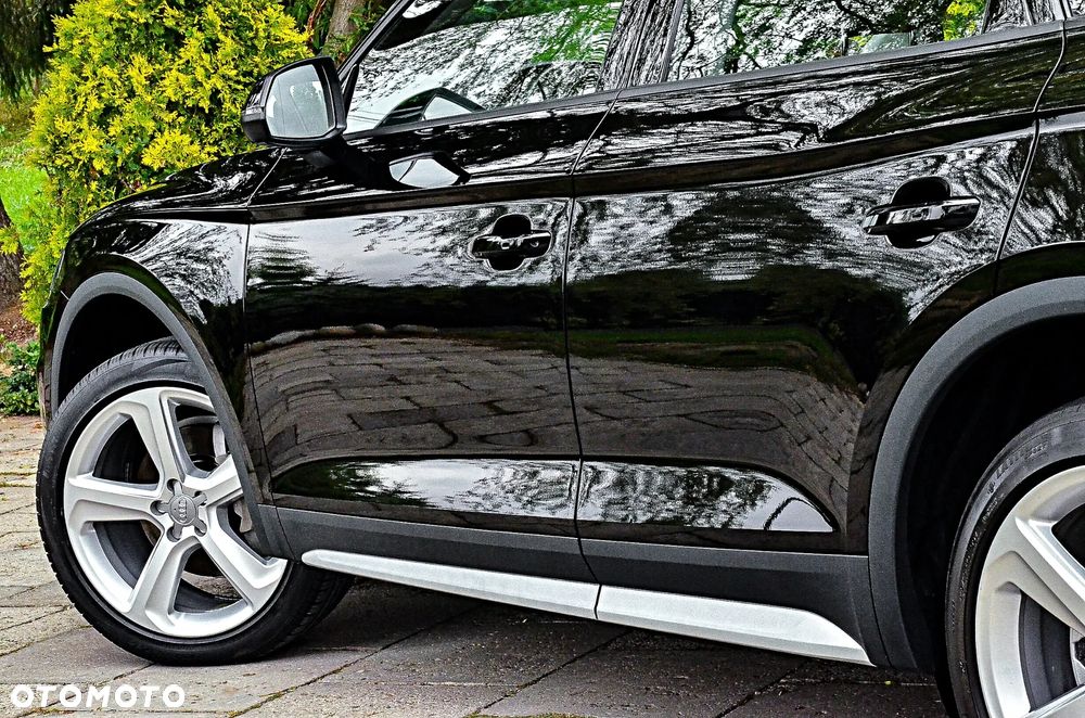 Audi Q5 35 TDI quattro S tronic design - 18