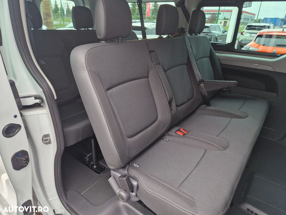 Renault Trafic 2.0 Blue dCi 150 S&S L2 8+1 Zen - 28