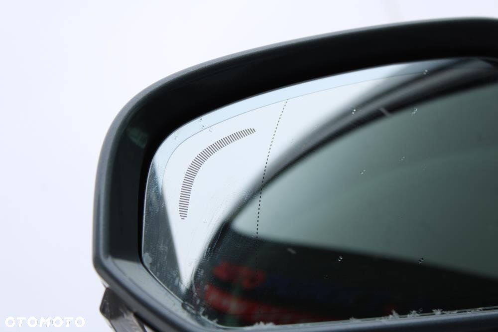 Volvo V60 Cross Country - 9