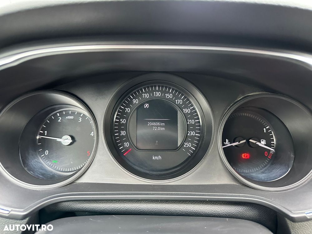 Renault Megane Blue dCi 116 Life - 18