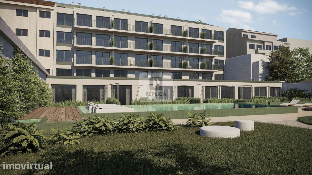 T0 com Garagem Centro Porto | Prédio com Piscina | Arbo Homes - Grande imagem: 5/9