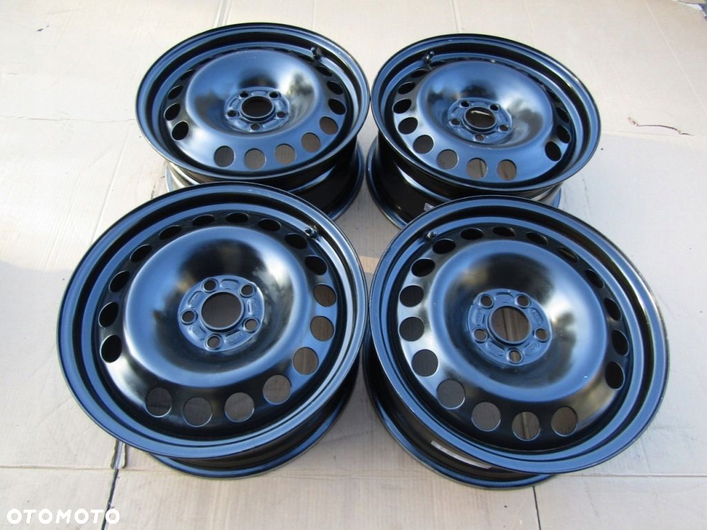 4x Felgi 17 Ford S-MAX Galaxy II Kuga Mondeo Volvo XC30 XC40 XC60 XC70 S80 - 1