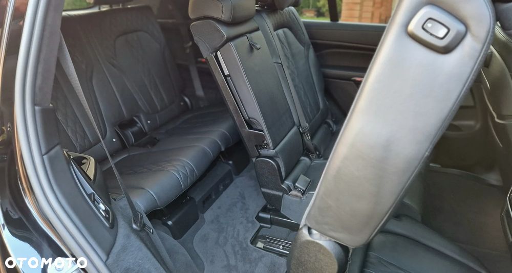 BMW X7 - 19