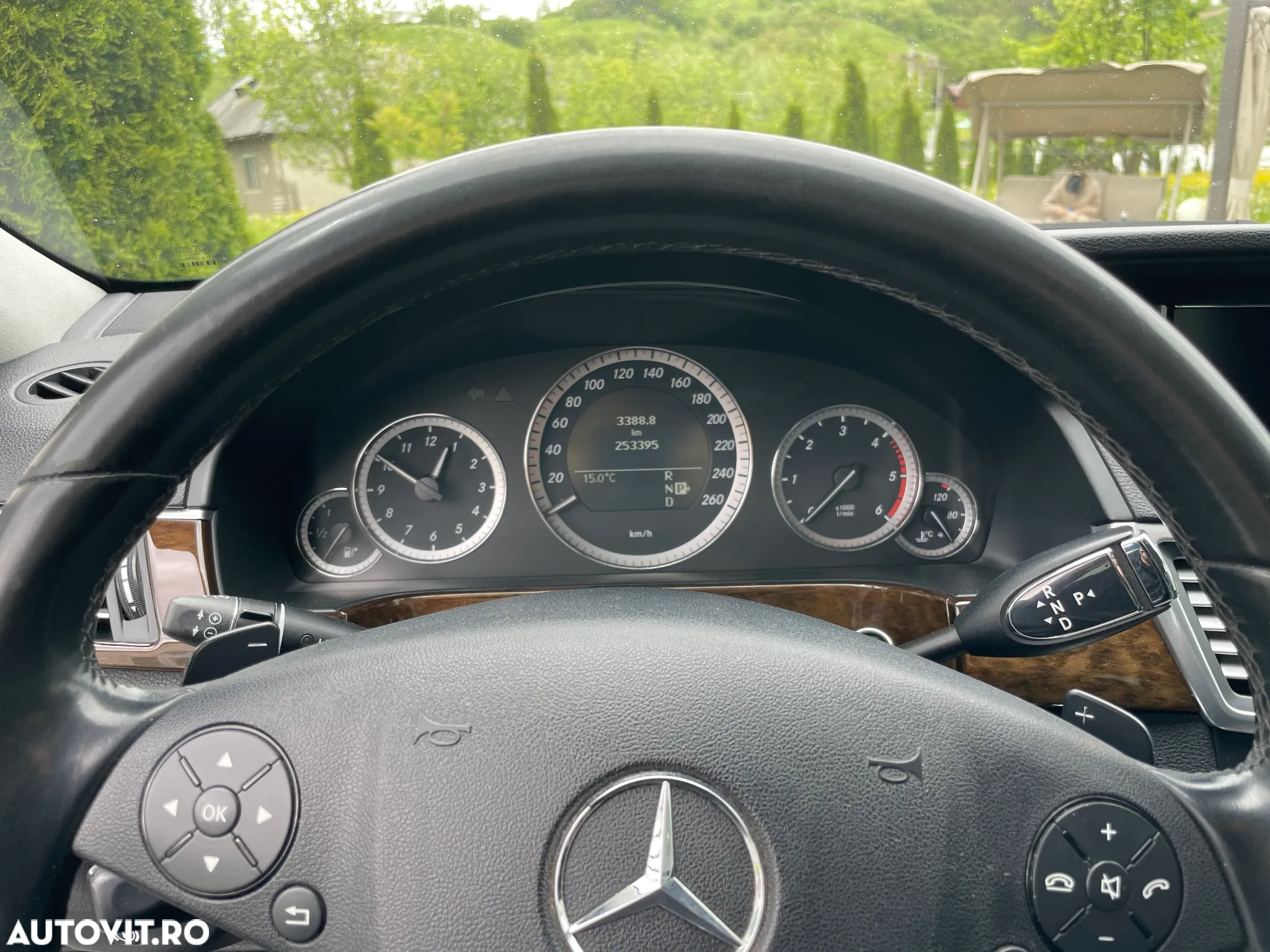 Mercedes-Benz E 350 CDI BlueEfficiency 4Matic - 10