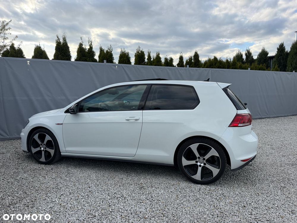 Volkswagen Golf 2.0 TSI BMT GTI - 3