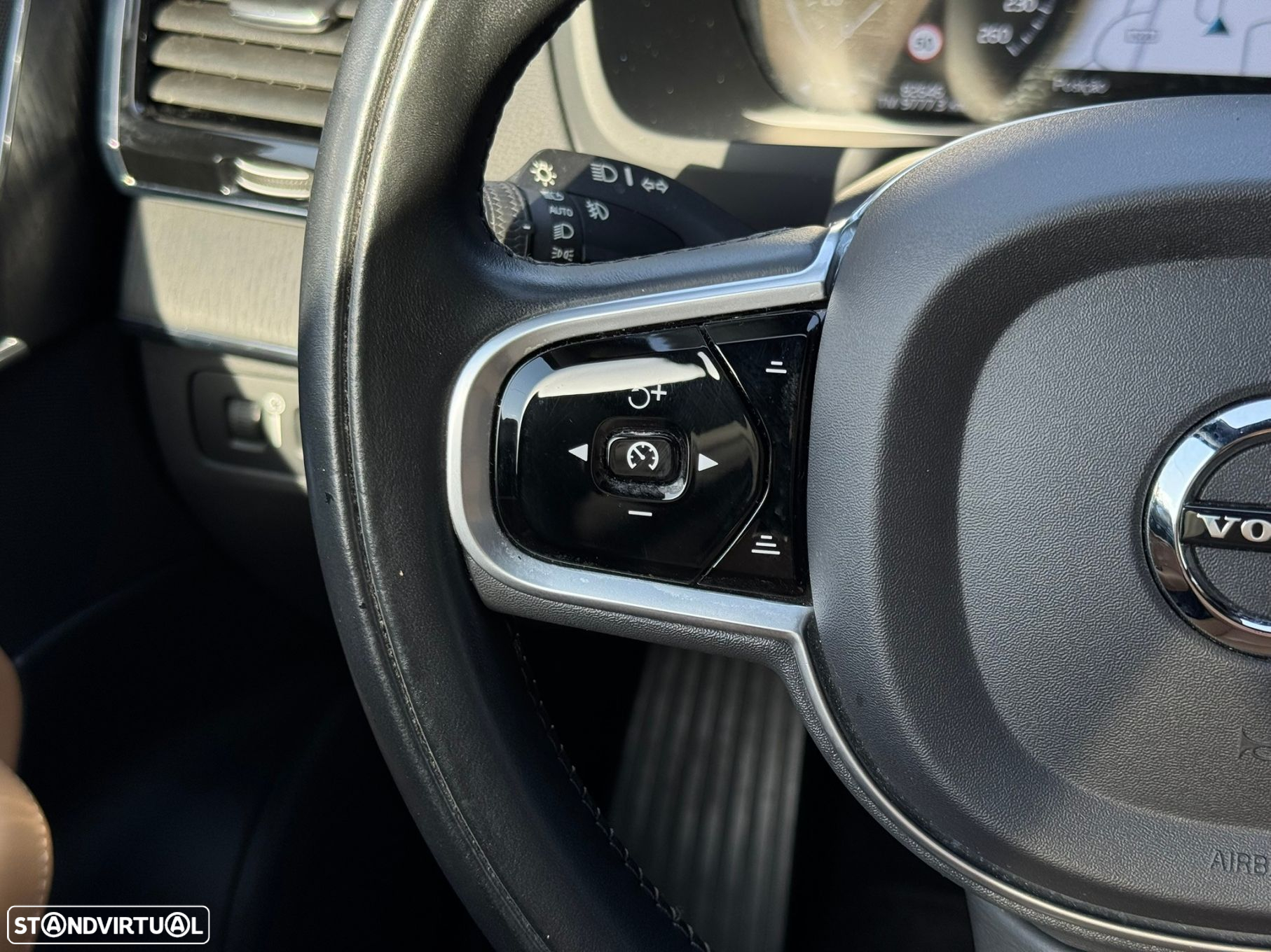 Volvo XC 90 2.0 T8 PHEV Inscription AWD - 40