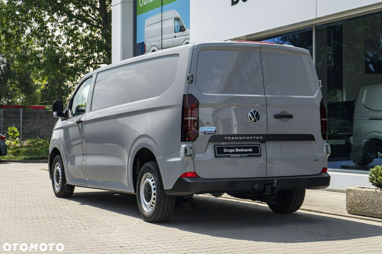 Volkswagen Transporter - 5