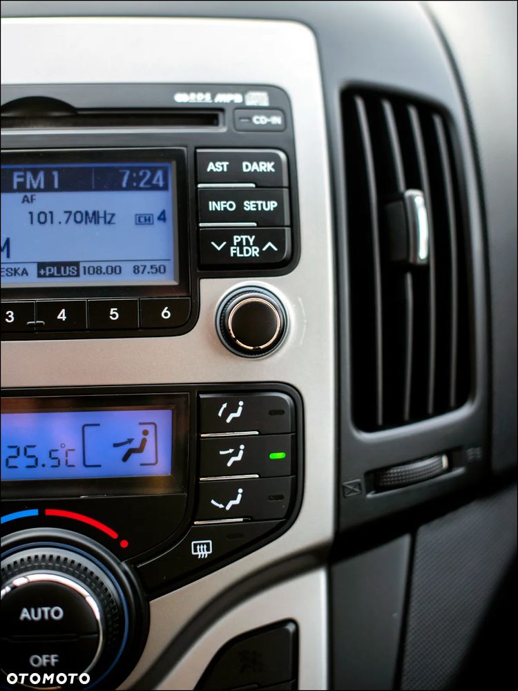 Hyundai i30 - 24