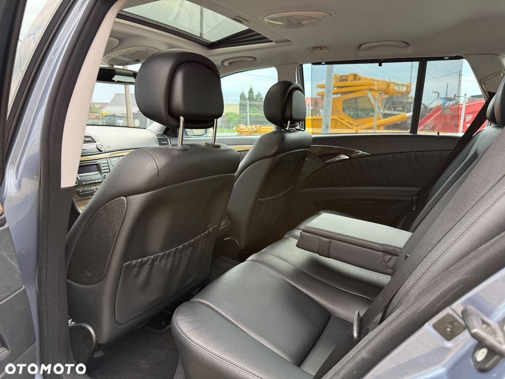 Mercedes-Benz Klasa E 320 CDI 4-Matic Avantgarde - 14