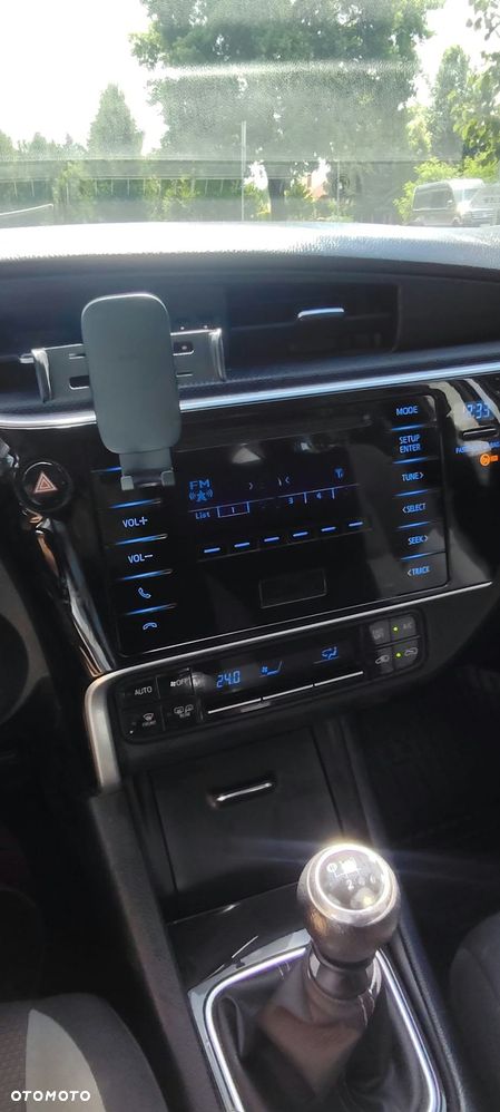 Toyota Auris - 18