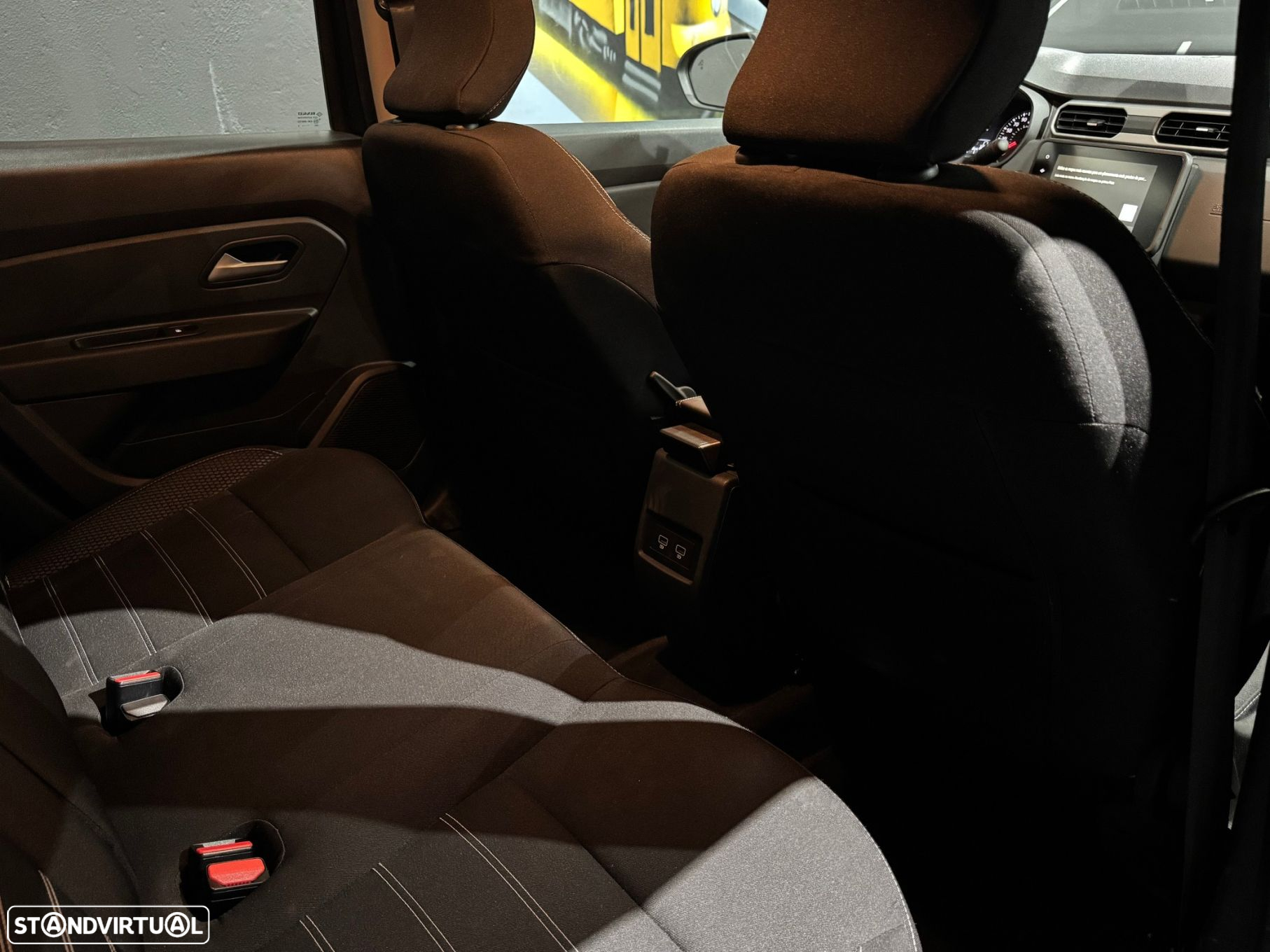 Dacia Duster 1.0 TCe Prestige - 16