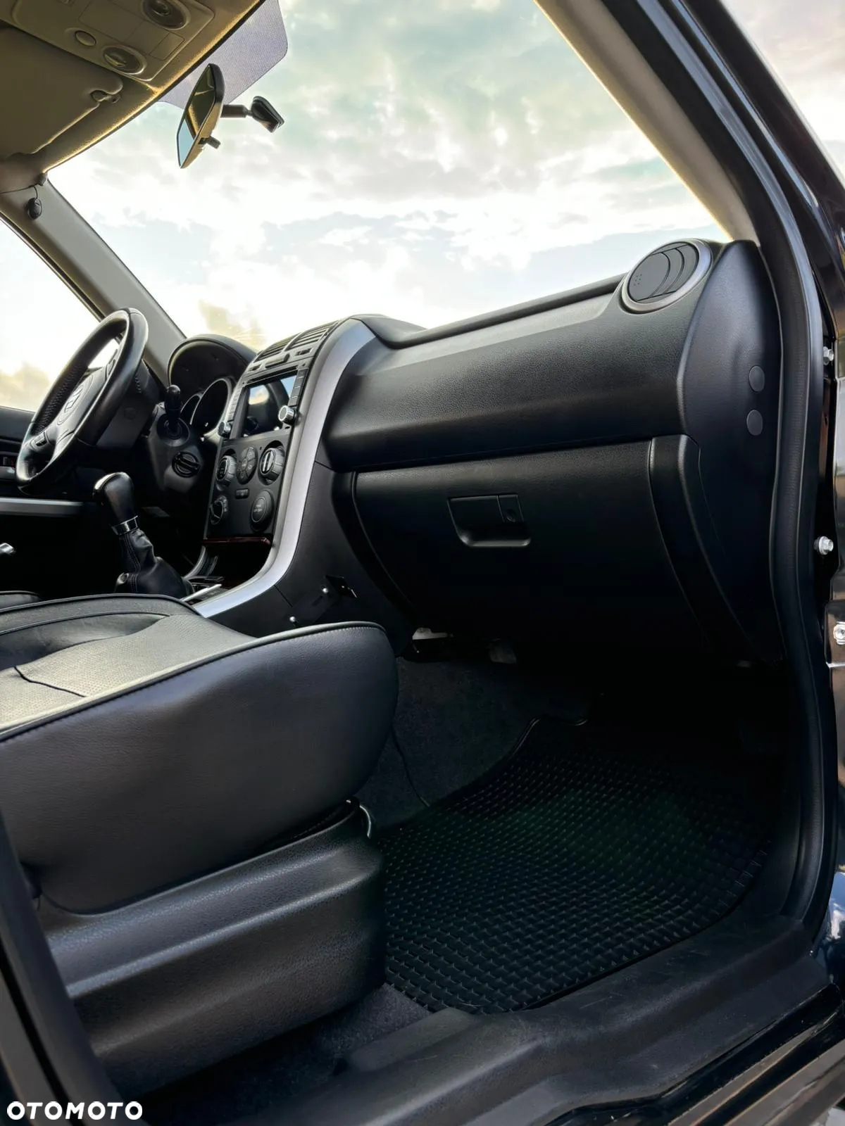 Suzuki Grand Vitara 1.9 DDiS - 31