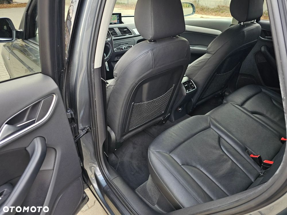 Audi Q3 2.0 TDI Quattro Design S tronic - 17