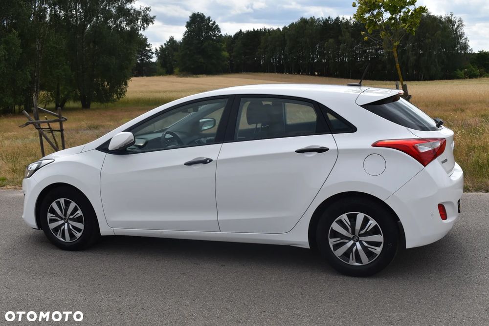 Hyundai i30 1.4 Fifa World Cup Edition - 8