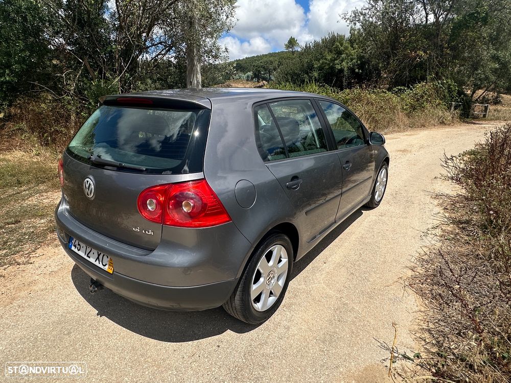 VW Golf - 6