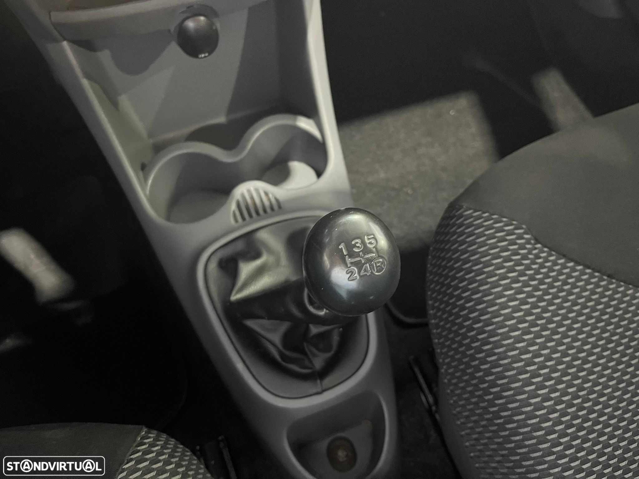 Toyota Aygo 1.0 Blue Edition - 15