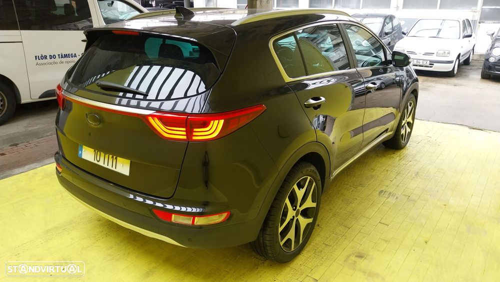 Kia Sportage 1.7 CRDi ISG TX 7DCT - 19