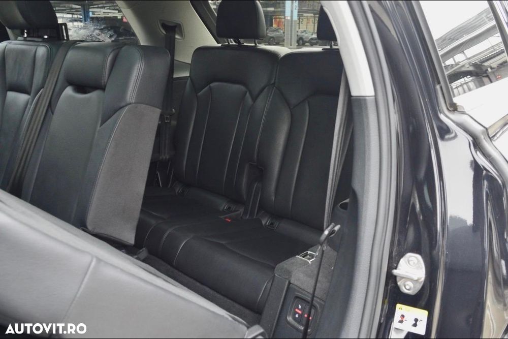 Audi Q7 3.0 TFSI Quattro Tiptronic - 9
