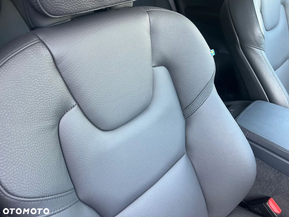 Volvo XC 90 B5 D AWD Plus Bright 7os - 36