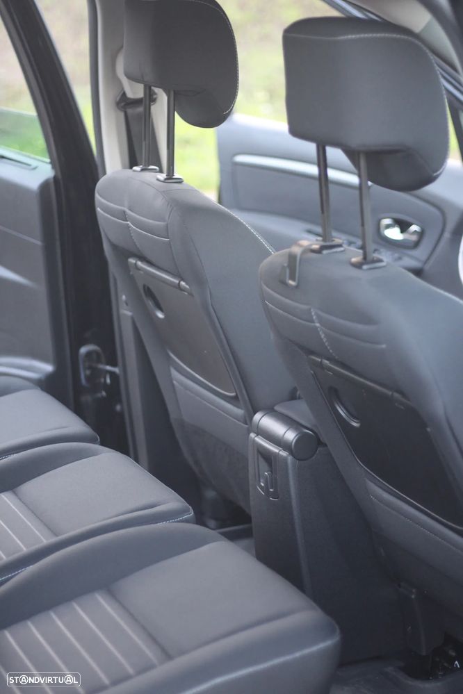 Renault Scénic 1.2 TCE Sport SS - 13