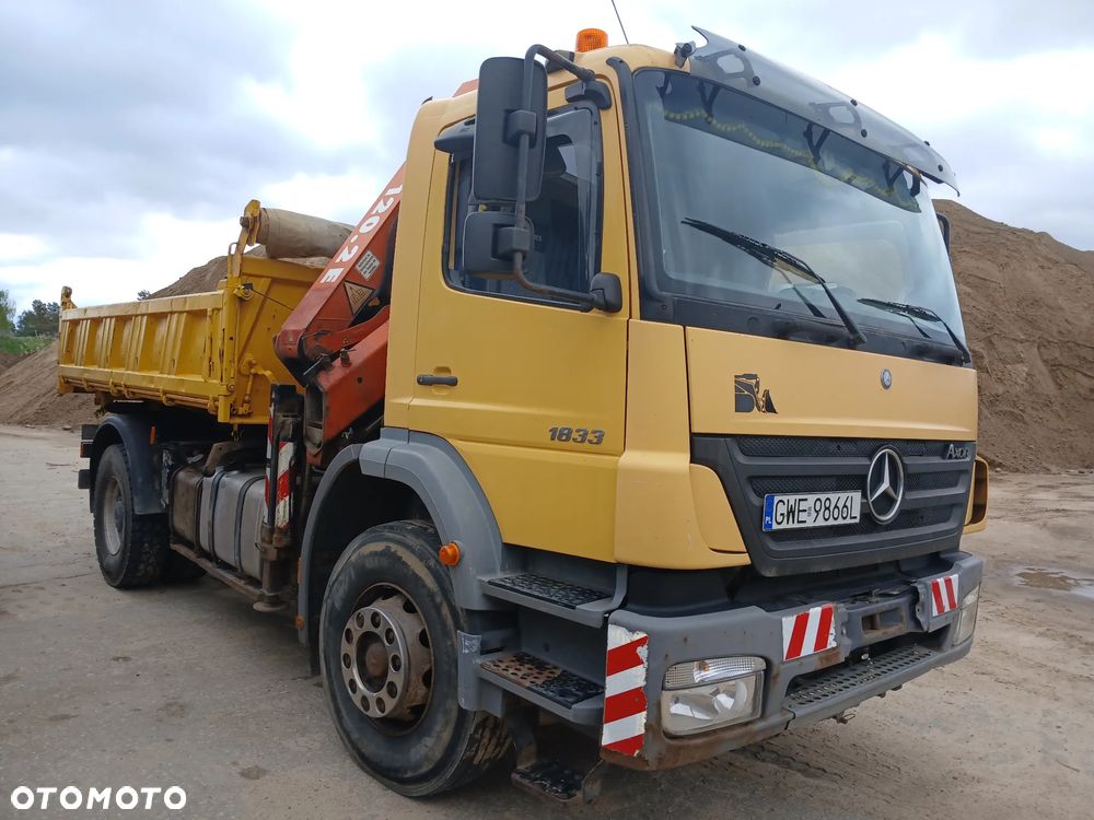 Mercedes-Benz AXOR - 1
