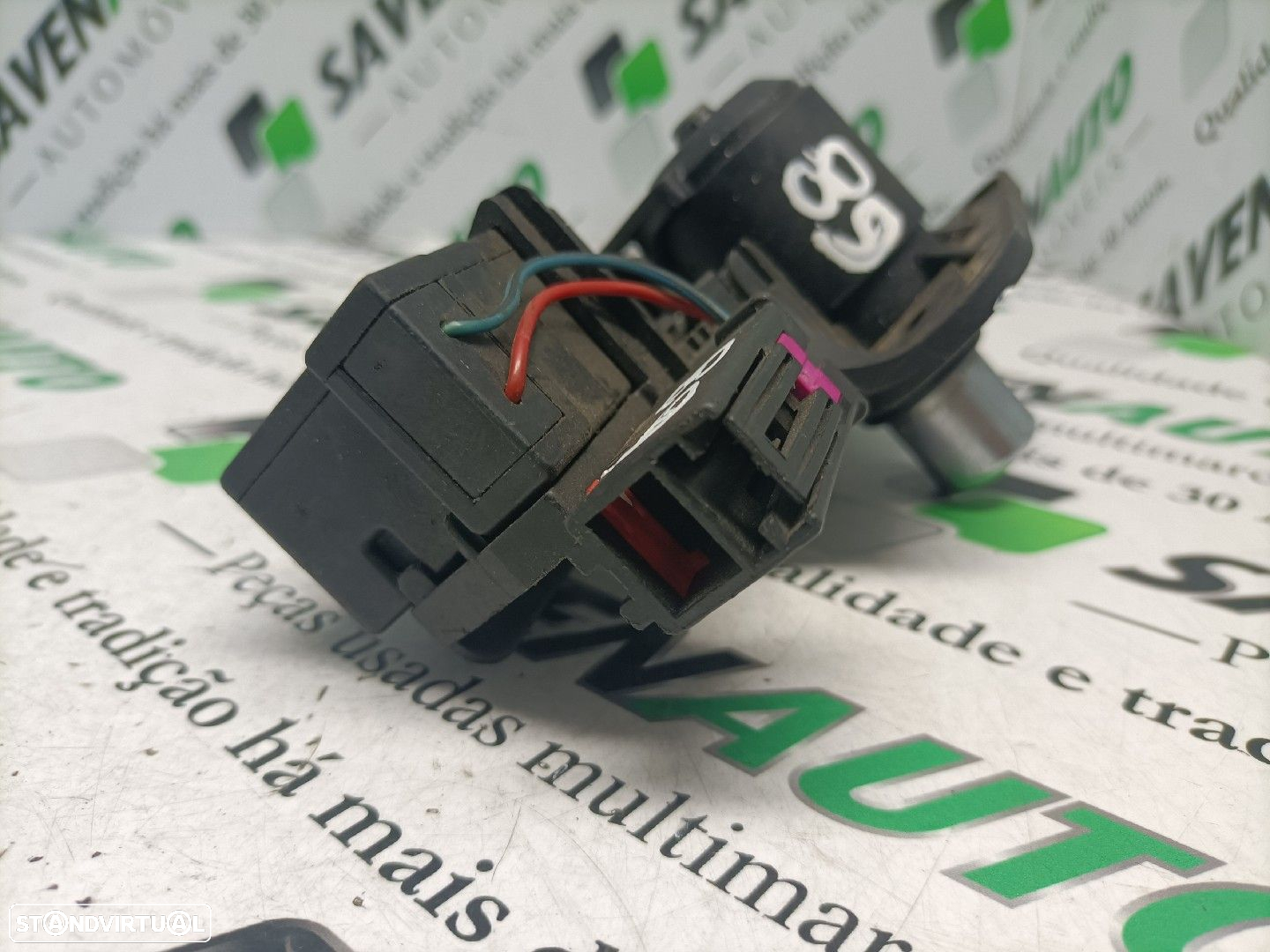 Interruptor / Switch / Botão Da Mala Opel Corsa C (X01) - 4