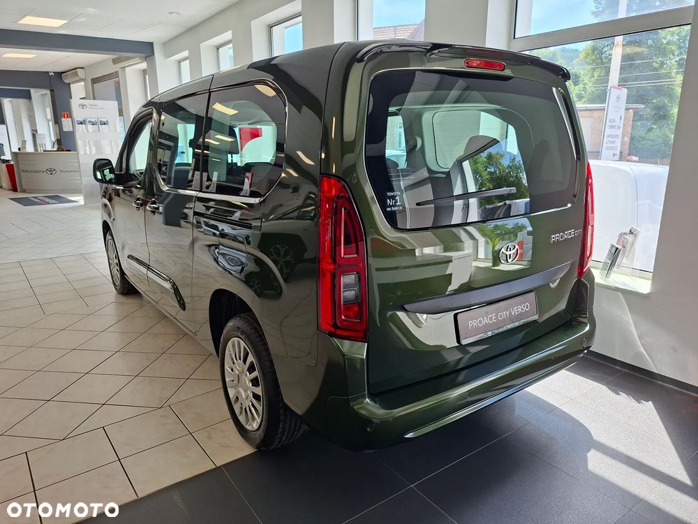 Toyota Proace City Verso Long 1.5 D-4D Business - 5