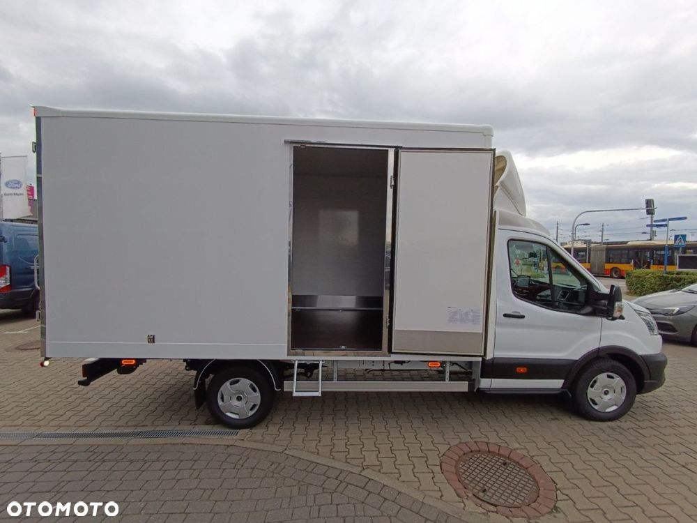 Ford Transit - 23