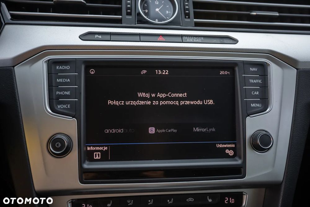 Volkswagen Passat Variant 2.0 TDI SCR DSG - 32