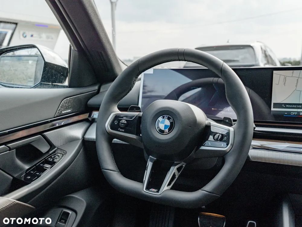 BMW Seria 5 520d xDrive - 7