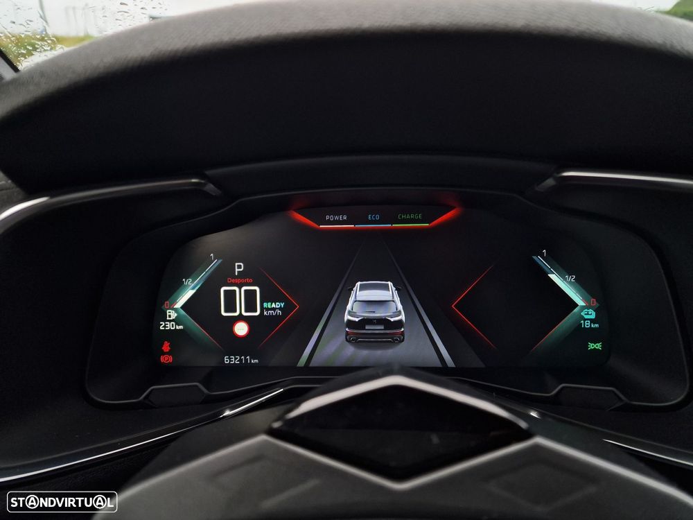 DS DS7 Crossback E-Tense Performance Line+ EAT8 - 29