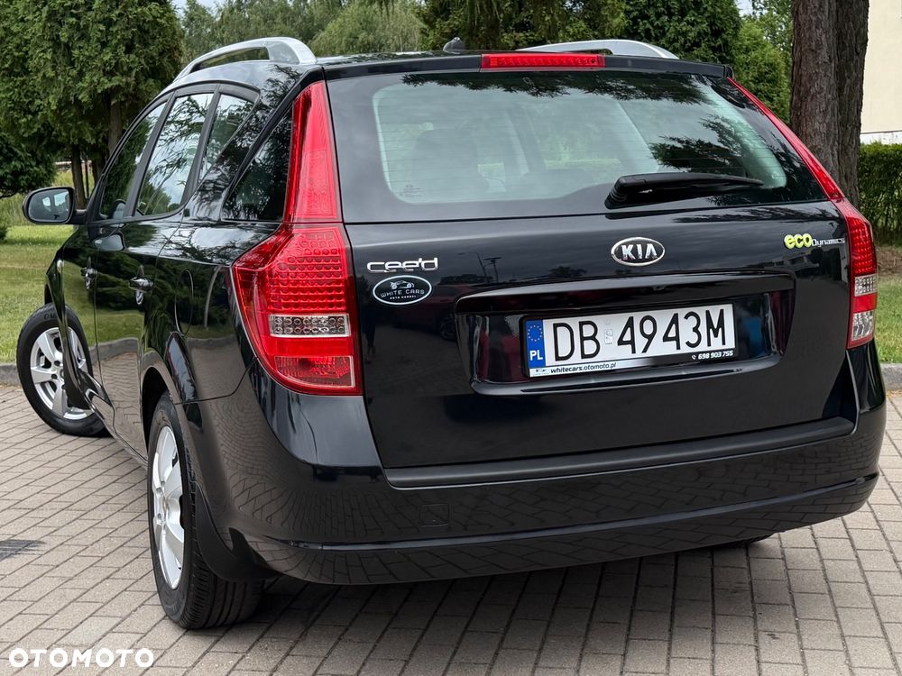 Kia Ceed 1.4 CVVT Dream-Team Edition - 15