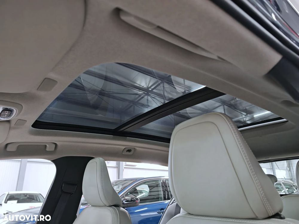 Volvo XC 40 T4 Recharge DKG Inscription Expression - 28