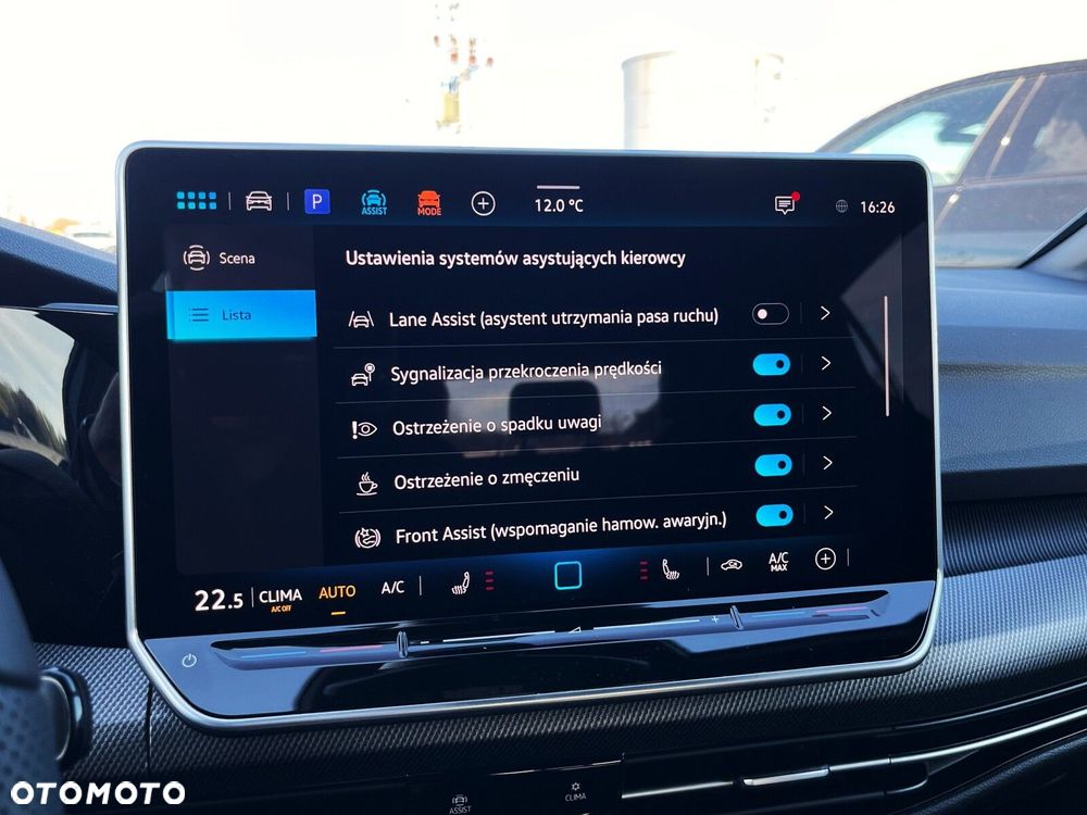 Volkswagen Golf 1.5 eTSI mHEV R-Line Plus DSG - 10