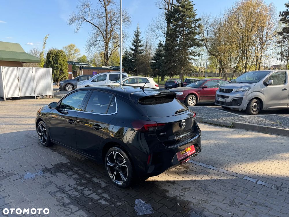 Opel Corsa 1.5 D Edition S&S - 3